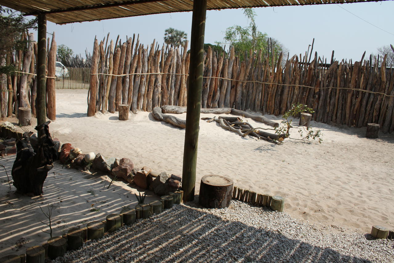 Ongula Village Homestead Lodge Omupumba Εξωτερικό φωτογραφία